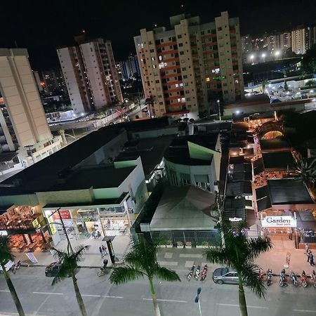 Boulevard Caldas Novas Cameră foto